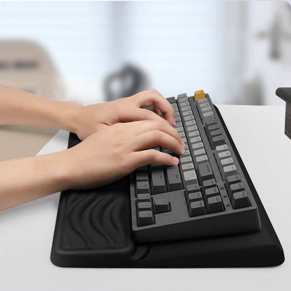 ワイドリストレスト